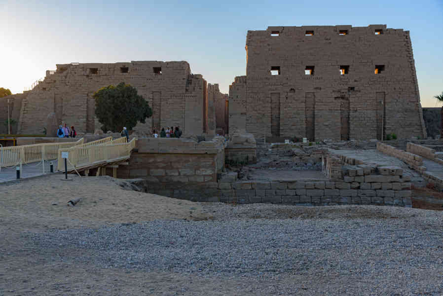 Egipto 036 - Luxor - Templo de Karnak.jpg
